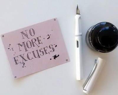 #100daysofscatterlingslettering