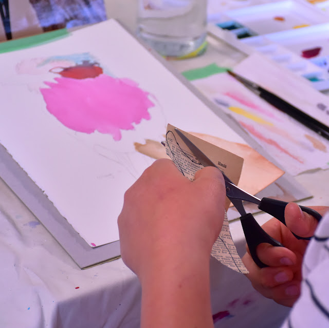 Adding collage elements