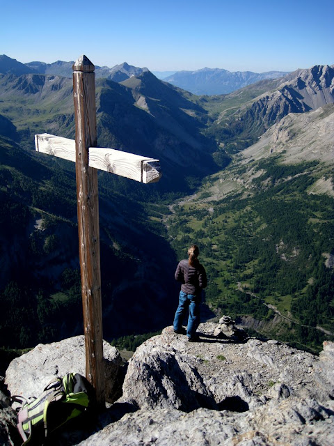 On top of Ventebrun at nearly 3000m, looking towards Col de Cayolle