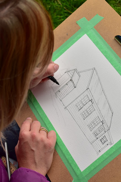 Learn the tricks of linear perspective. Art tutor, Renee Walden.