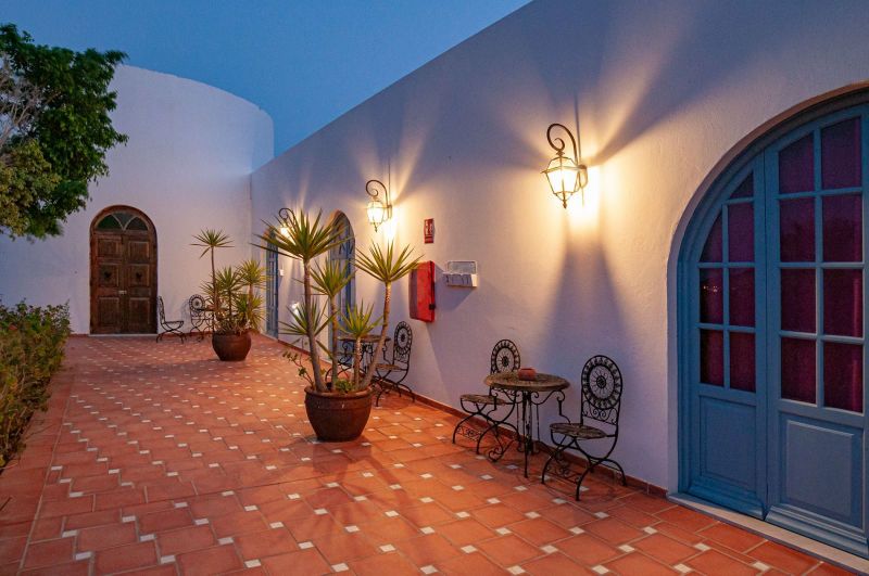 Many outdoor terraces