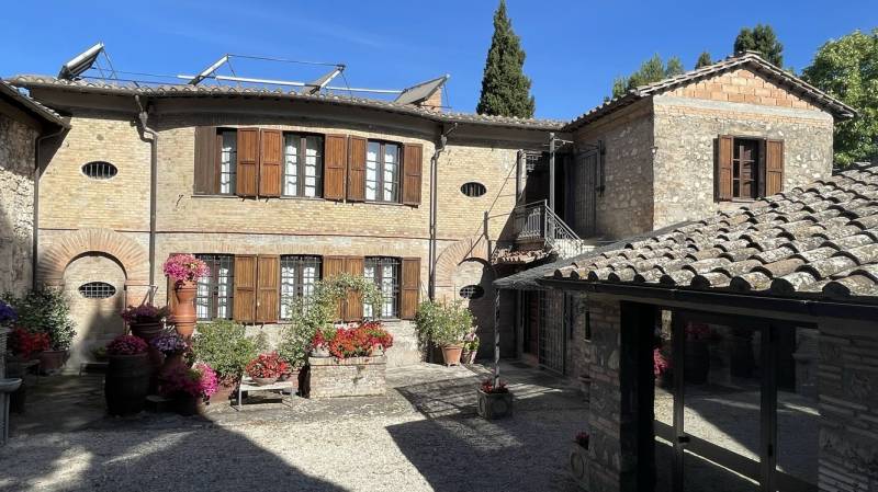 The Cortile (courtyard)